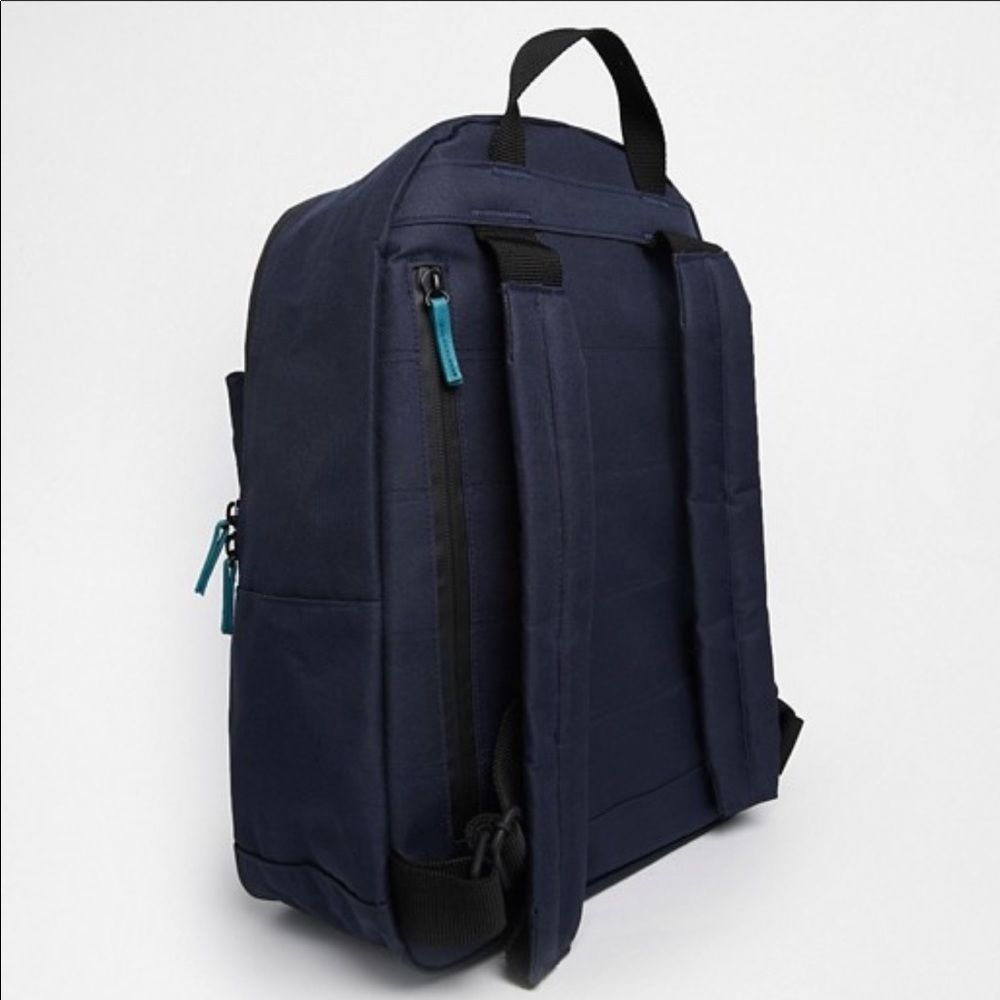 Farah backpack - Picture 3 of 10